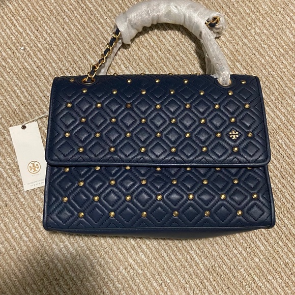 SOLD New Tory Burch Fleming Stud Large Shoulder Bag Navy - Picture 1 of 12